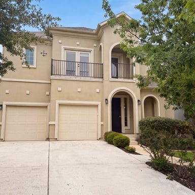 Property photo 1 of 2711 Mossgrove Park