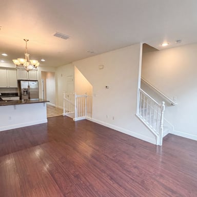 Property photo 3 of 3127 Madsen St
