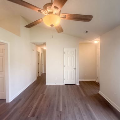Property photo 3 of 2110 Carlisle Way