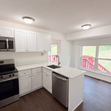 Property photo 2 of 12708 Lampton Ln