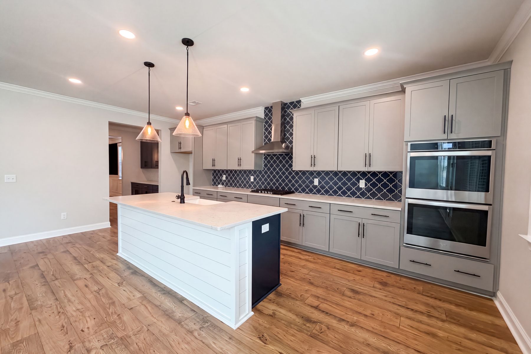 Photo 2 of 27 of 203 Plowden Mill Ct, Summerville, SC