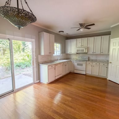 Property photo 2 of 43 Edgebrook Cir