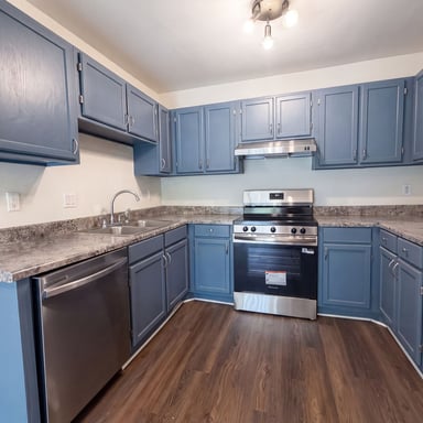 Property photo 2 of 6297 Rolling Fork Rd Apt G