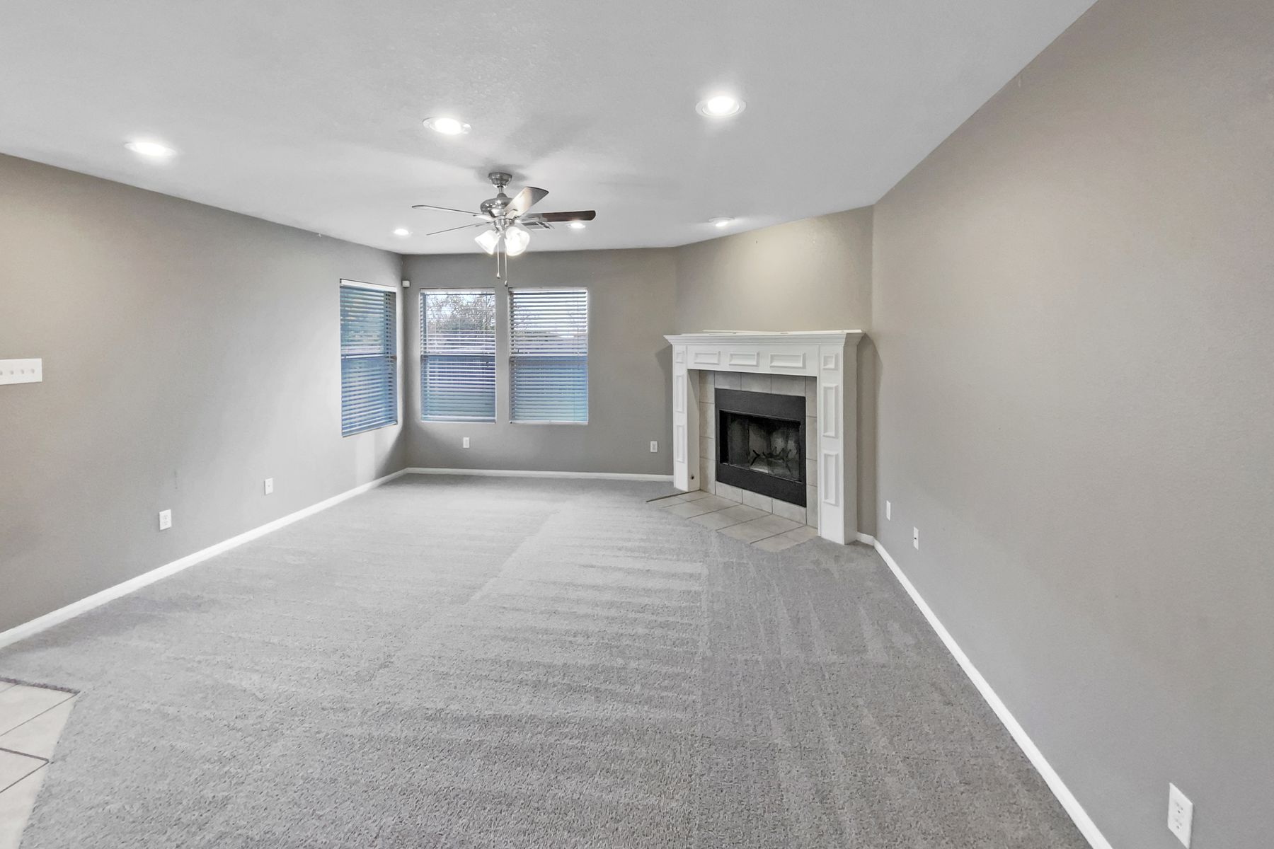 Property photo 3 of 5202 Oster Dr