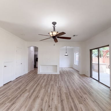 Property photo 3 of 5641 S 10th Dr