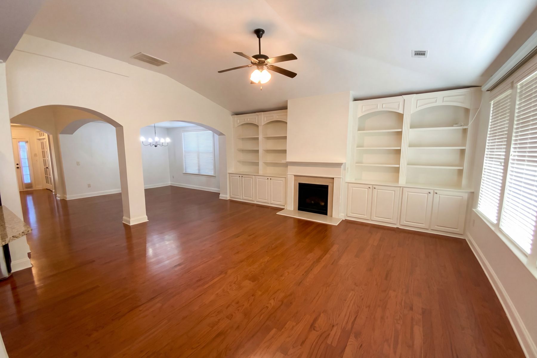 Property photo 3 of 6515 Bentley Ridge Dr
