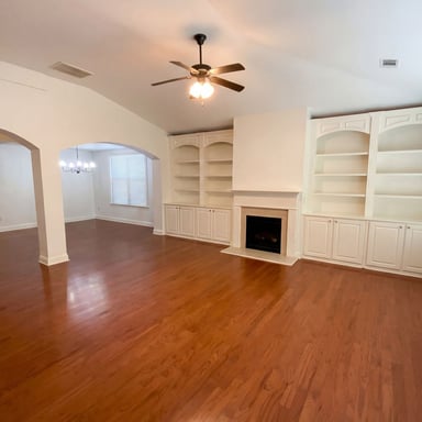 Property photo 3 of 6515 Bentley Ridge Dr