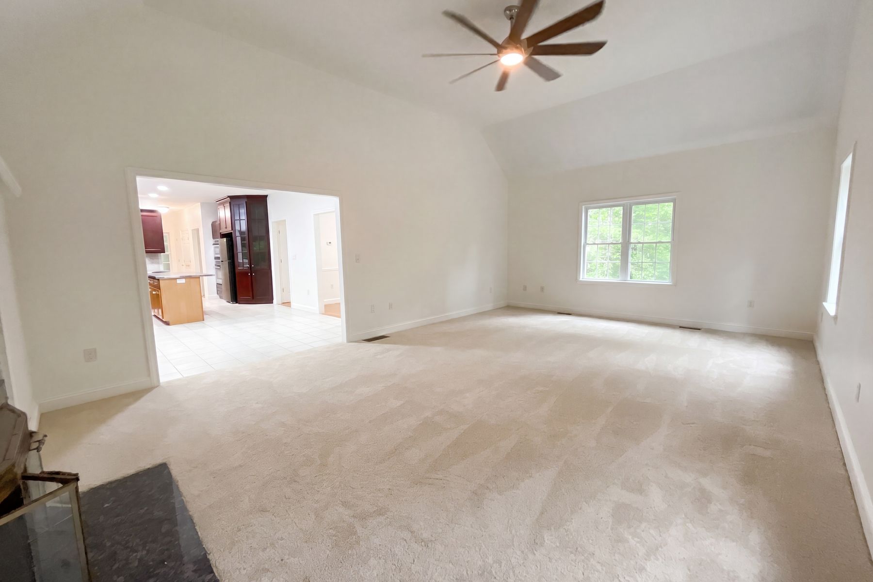 Property photo 3 of 14 Smith Rd