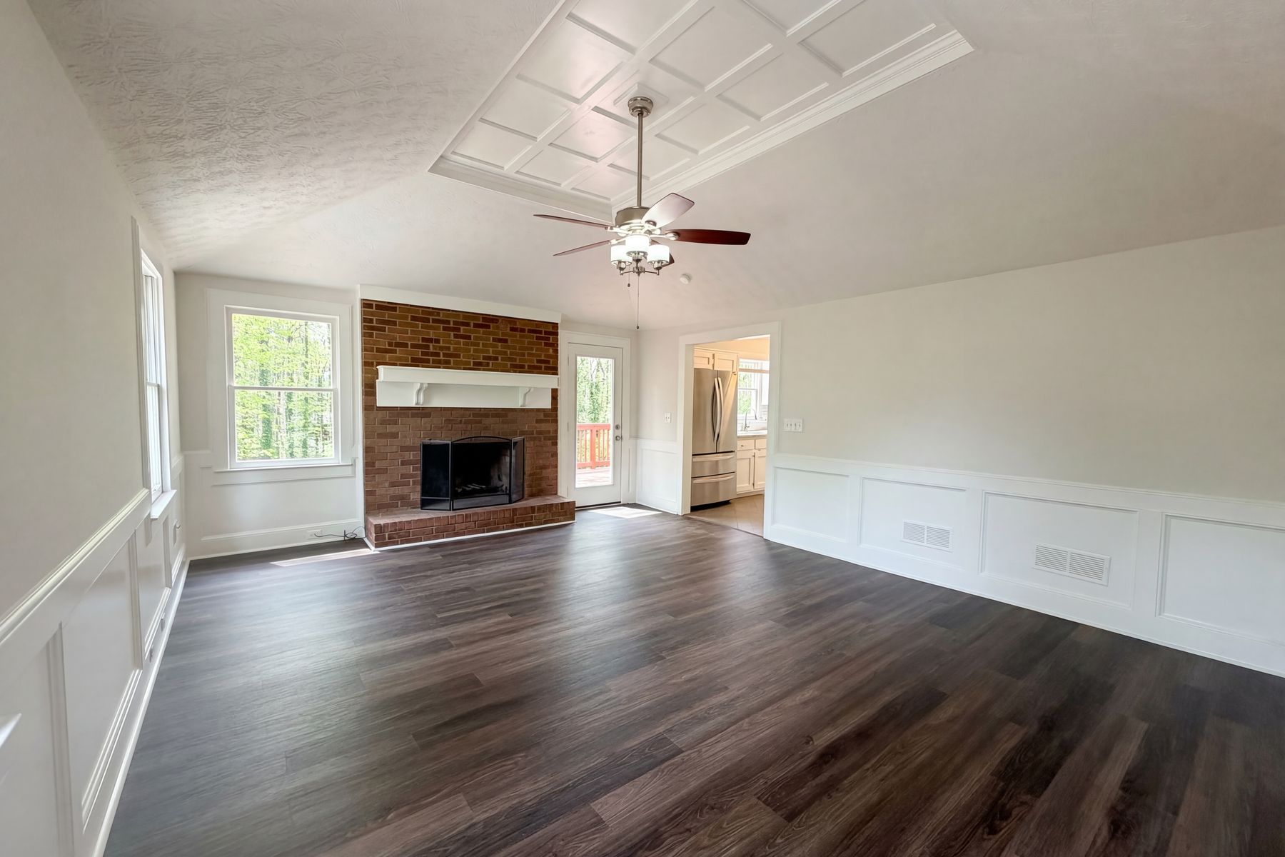 Property photo 3 of 4479 Alpine Ct
