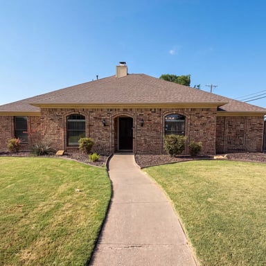Property photo 1 of 3032 Laguna Dr