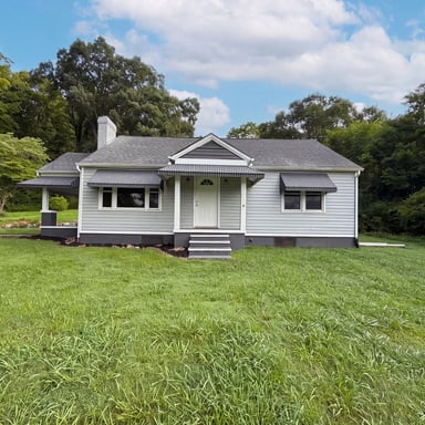 Property photo 1 of 119 Old State Cir