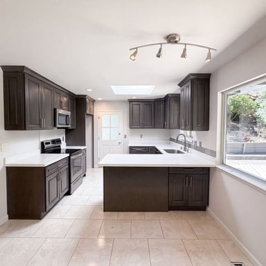 Property photo 2 of 612 Tahos Rd