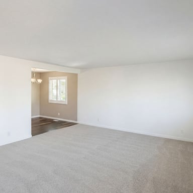 Property photo 3 of 67 S 470 E