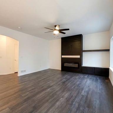 Property photo 3 of 745 Mount Massive St
