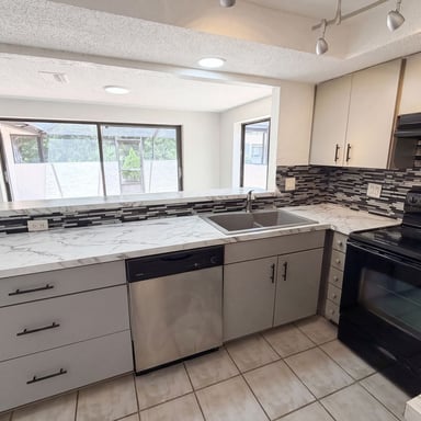 Property photo 2 of 8 Bumelia Ct