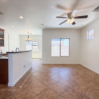 Property photo 2 of 330 S Leandro