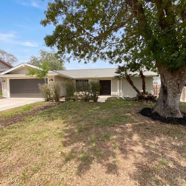 Property photo 1 of 1154 S Ellison Dr