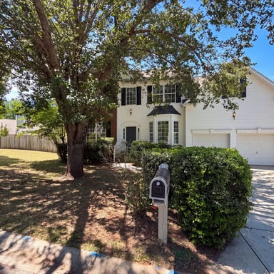 Property photo 1 of 9 Bluff Ridge Ct