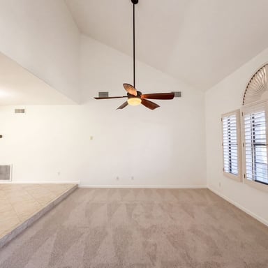 Property photo 3 of 13816 N 50th St