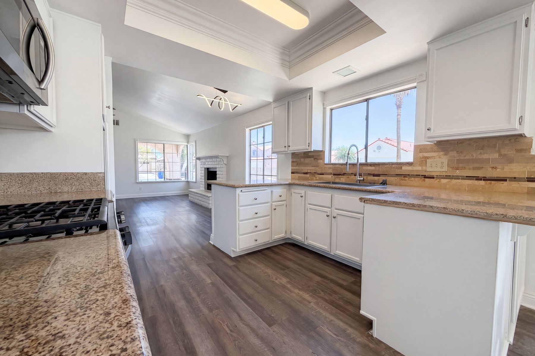 Photo 2 of 18 of 6212 Warm River Rd, Las Vegas, NV