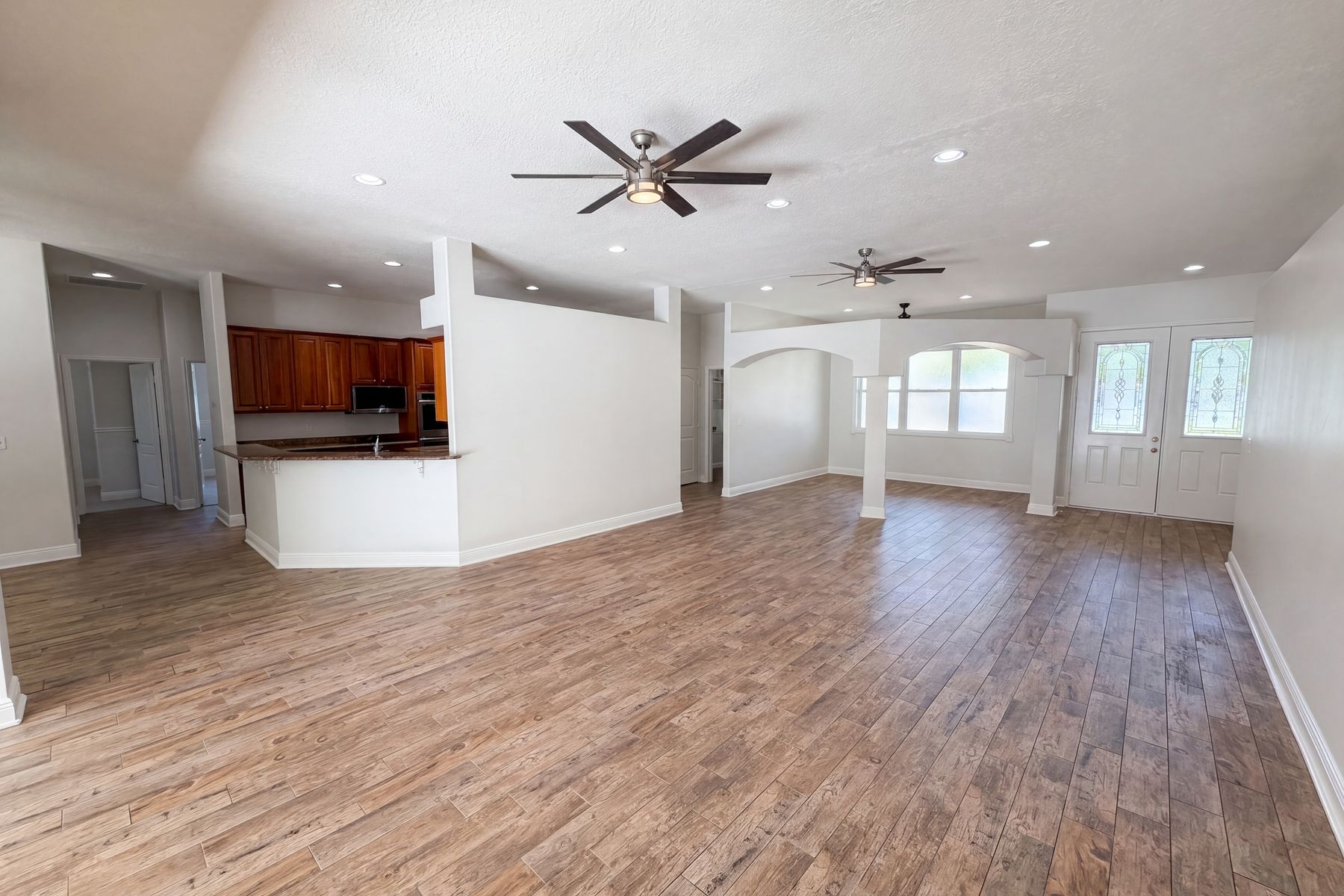 Property photo 3 of 375 Nora Ave