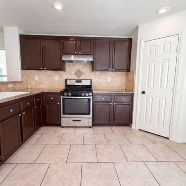 Property photo 2 of 7274 Pine Barrens St