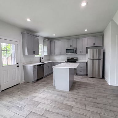 Property photo 2 of 6711 Rowell Ct