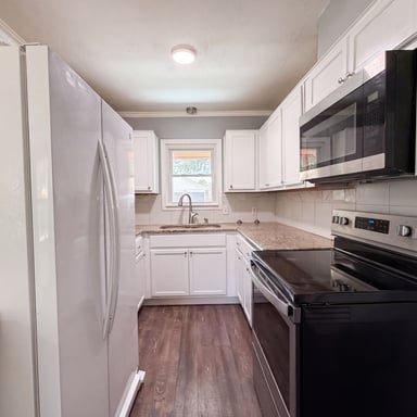 Property photo 2 of 1012 Turner St