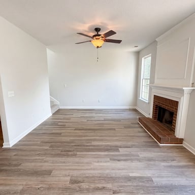 Property photo 3 of 9 Bluff Ridge Ct