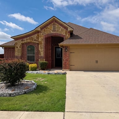 Property photo 1 of 709 Ravenwood Dr