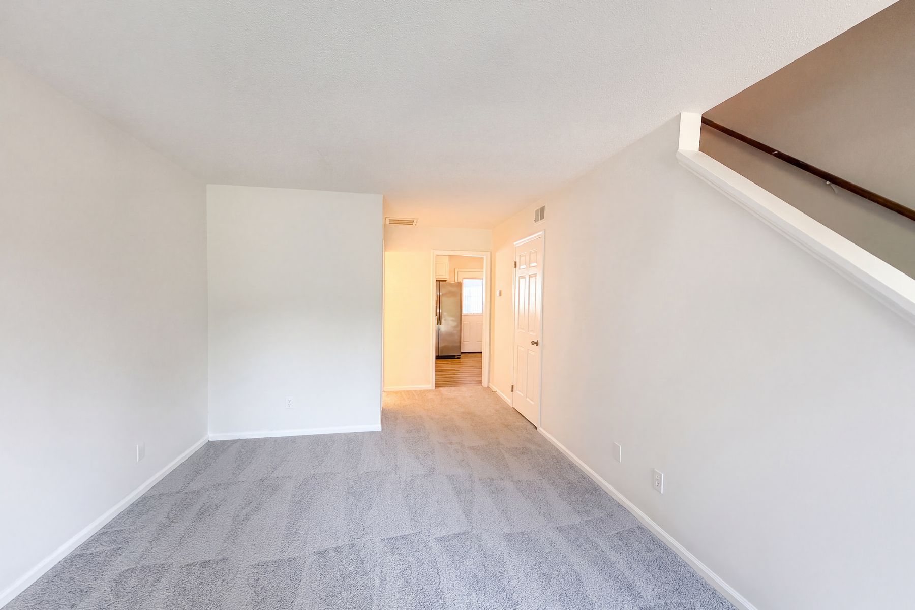 Property photo 3 of 1311 W Meadowview Rd Apt B