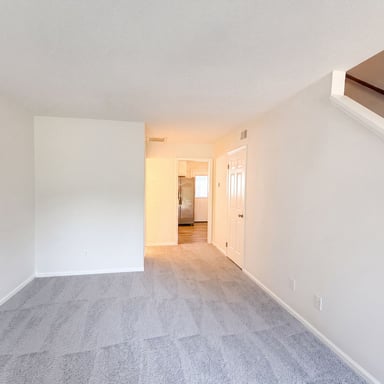 Property photo 3 of 1311 W Meadowview Rd Apt B