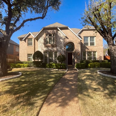 Property photo 1 of 2741 Barrington Dr
