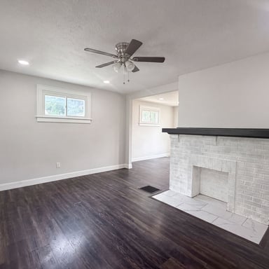 Property photo 3 of 965 Stewart Ave