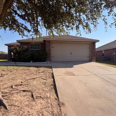 Property photo 1 of 315 Elam Dr