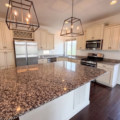 Property photo 2 of 4404 Elegant St