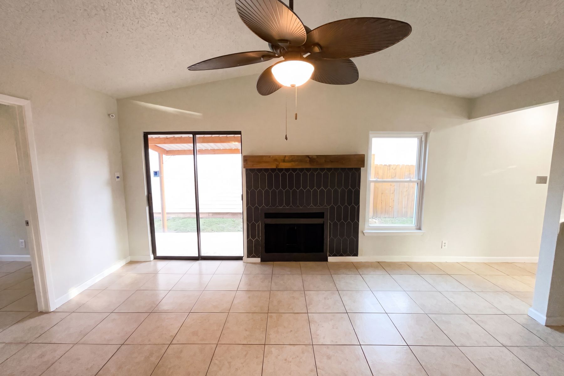 Property photo 3 of 6226 Valley Castle