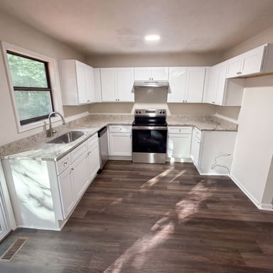 Property photo 2 of 4117 Twig Ct