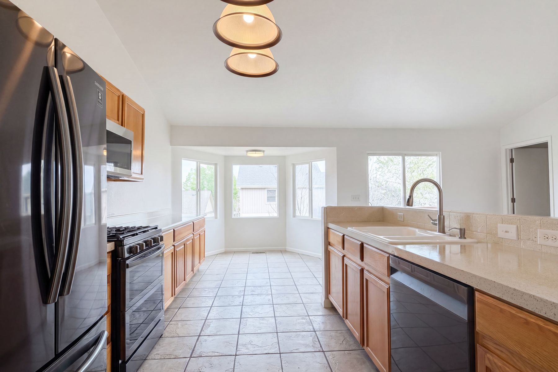Photo 2 of 50 of 4098 La Junta Dr, Loveland, CO