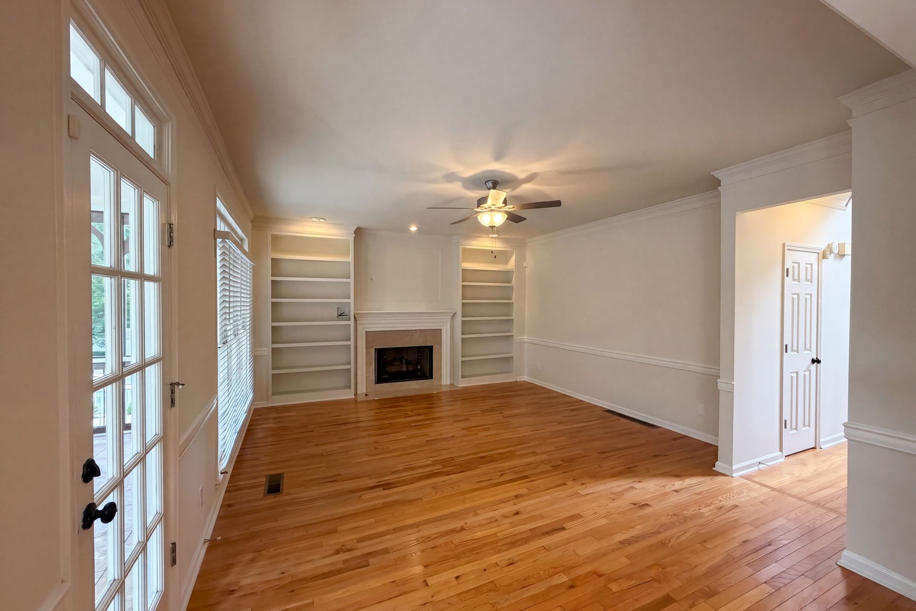 Property photo 3 of 1900 Milfield Cir