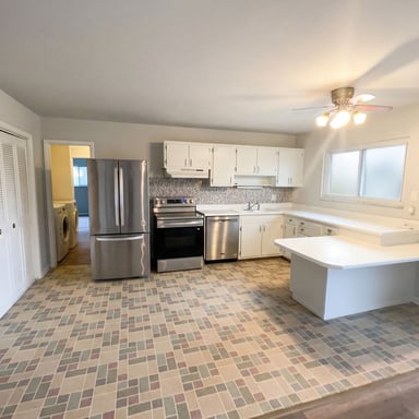 Property photo 2 of 3011 Cameron St
