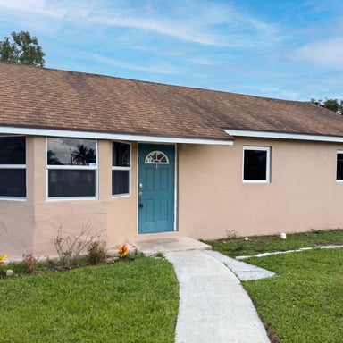 Property photo 1 of 752 Orchid Dr