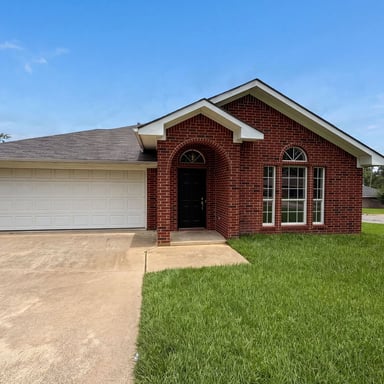 Property photo 1 of 10740 Southern Trace Cir