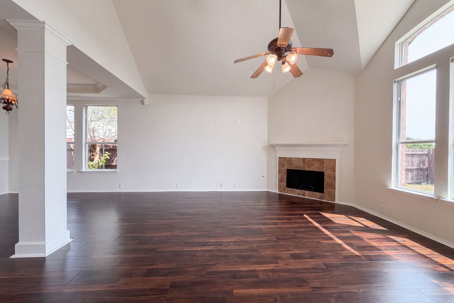 Property photo 3 of 1756 Hidden Brook Dr