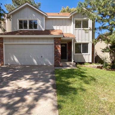 Property photo 1 of 9938 Garland Dr