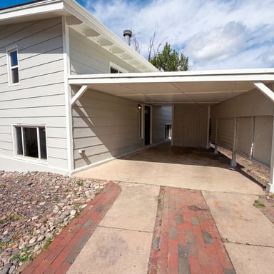 Property photo 1 of 519 N Gilbert St