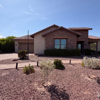 Property photo 1 of 3736 N Acacia Xing