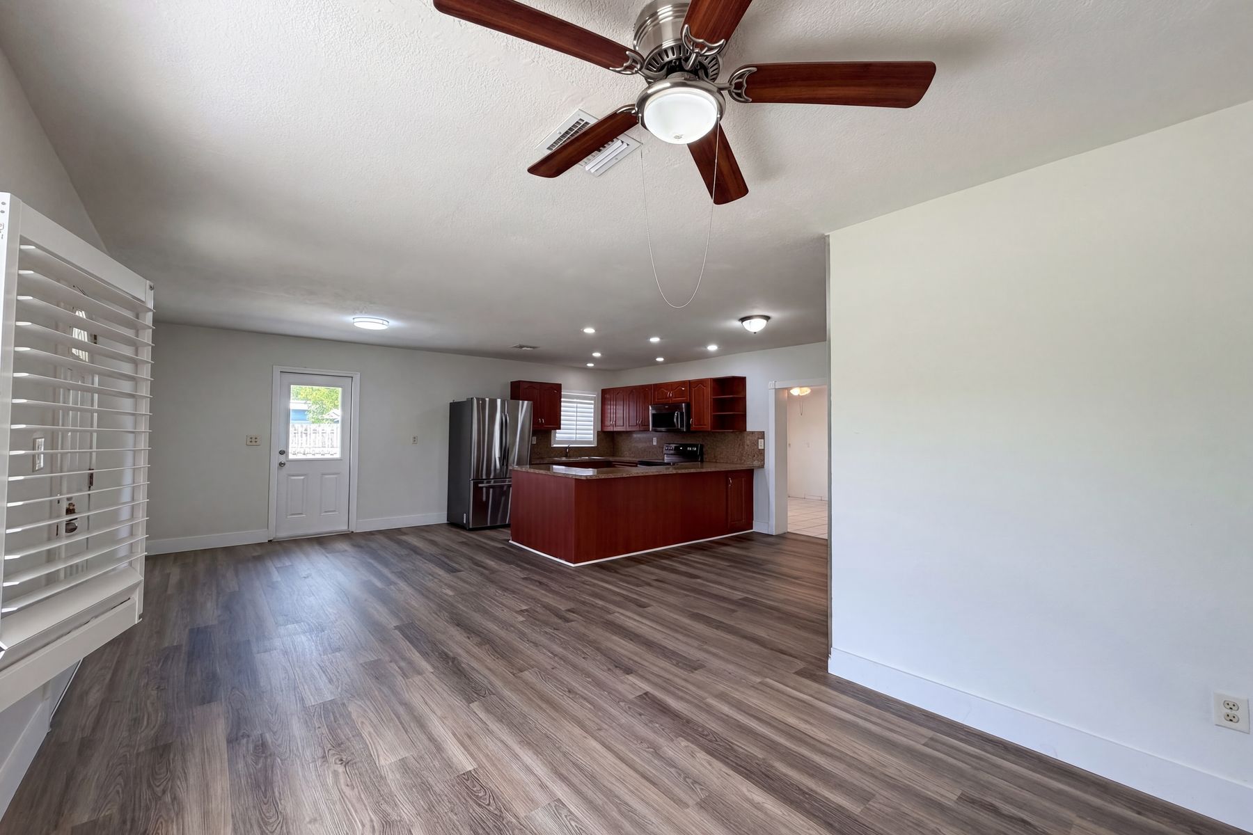Property photo 3 of 4403 NW 202nd St
