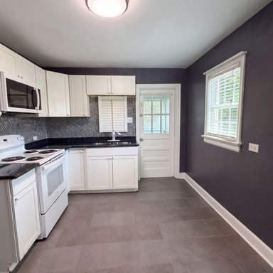 Property photo 2 of 127 Nelson St