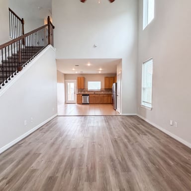 Property photo 3 of 40828 Mostyn Hill Dr